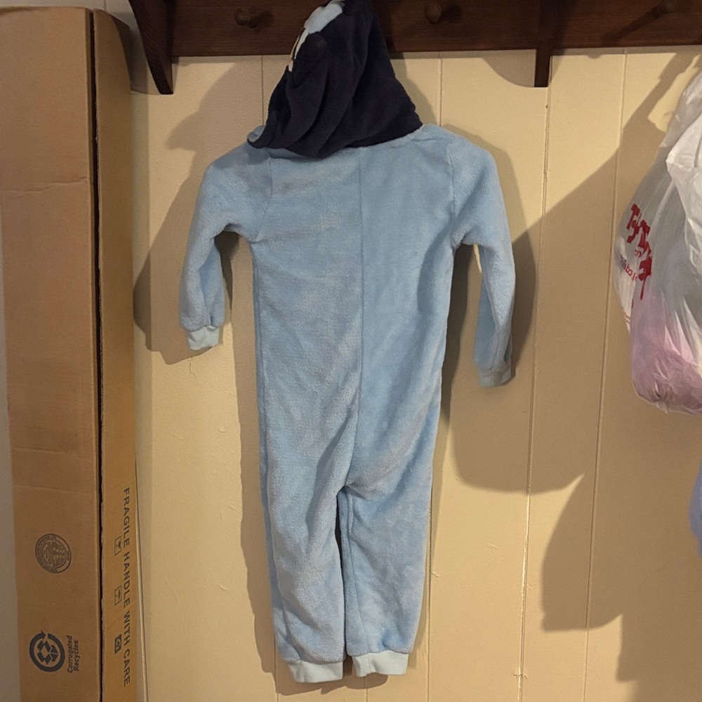 Kids Pajama BLUEY onesie - Picture 2 of 2
